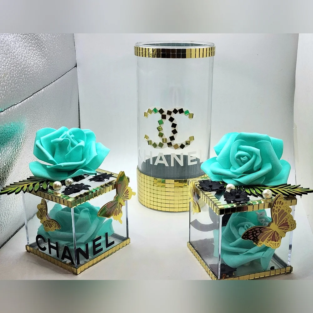 Flower Vase With Matching Decor Three-piece Set